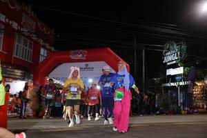 BIB: 4730
                            <button type="button" onclick="openModal(26261836)" class="btn btn-primary btn-sm float-right btn-popup" data-toggle="modal" data-target=".modal-high-quality">
                        <i class="fas fa-shopping-cart"></i> Add to Cart
                    </button>
                                            <button type="button" onclick="isThisMe(26261836, true)" class="btn btn-success btn-sm float-right btn-popup btn-isme hidden" data-toggle="tooltip" data-placement="bottom" title="นี่คือรูปของคุณใช่ไหม คลิกที่นี่เพื่อเอาเข้าอัลบั้ม">
                        <i class="fas fa-plus"></i> Add to album
                    </button>
                    <button type="button" onclick="isThisMe(26261836, false)" class="btn btn-warning btn-sm float-right btn-popup btn-isnotme hidden">
                        <i class="fas fa-ban"></i> Remove from album
                    </button>